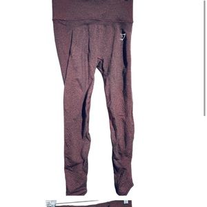 GYMSHARK Butt Scrunched Leggings Gathered
Back Ruched Medium Burgundy Red